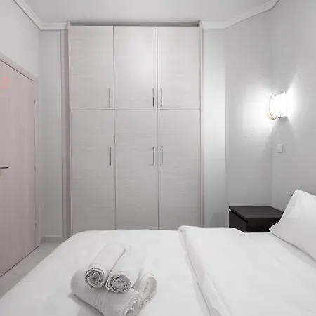 Filoxenia Living, Nilie Hospitality Mgmt Appartement *